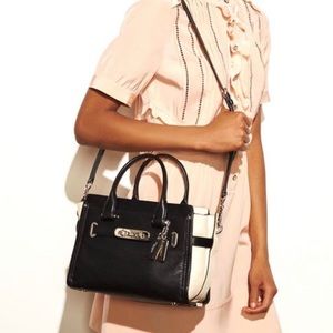 Coach SOFT SWAGGER 27 IN COLORBLOCK LEATHER